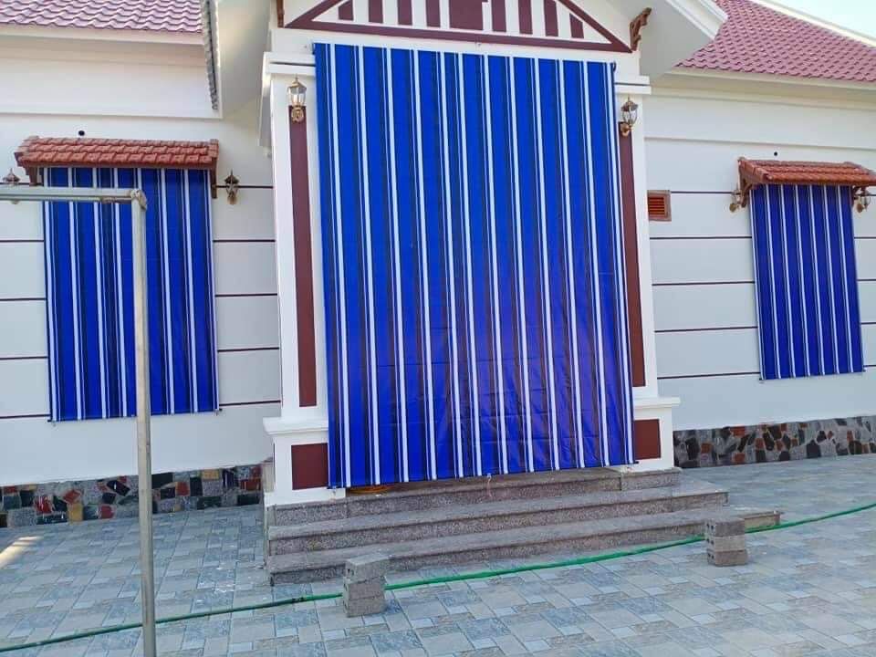 Bạt cuốn che nắng mưa Vinh Nghệ An