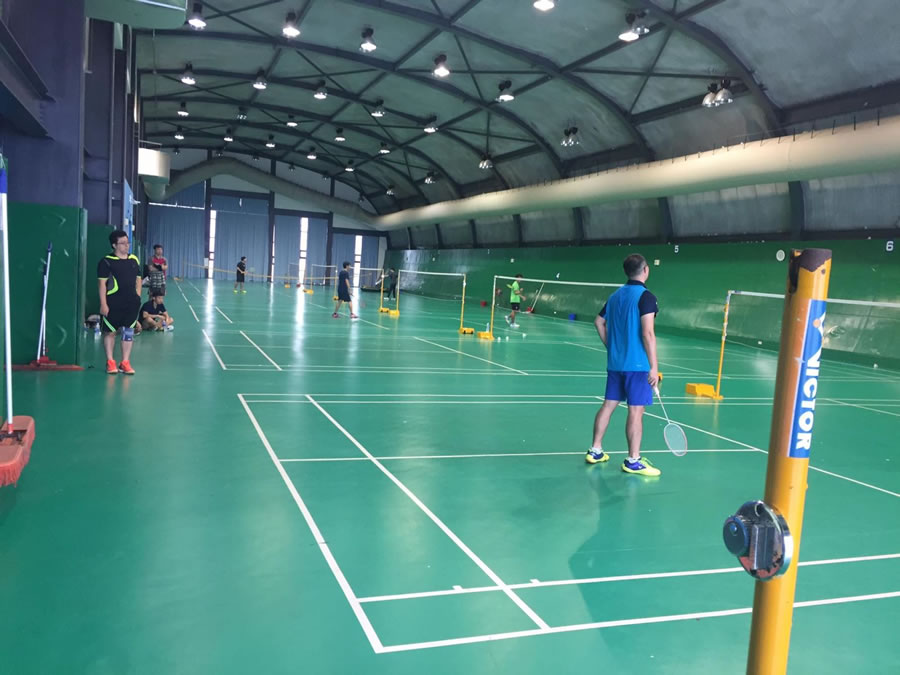 Thi công sơn sân bóng chuyền, cầu lông tại Vinh Nghệ An	