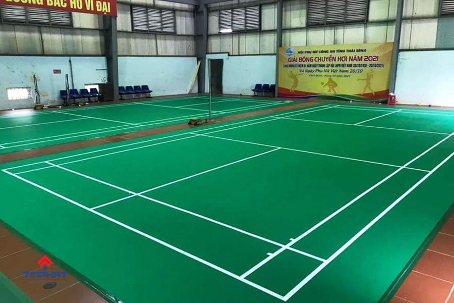 Thi công sơn sân bóng chuyền, cầu lông tại Vinh Nghệ An	